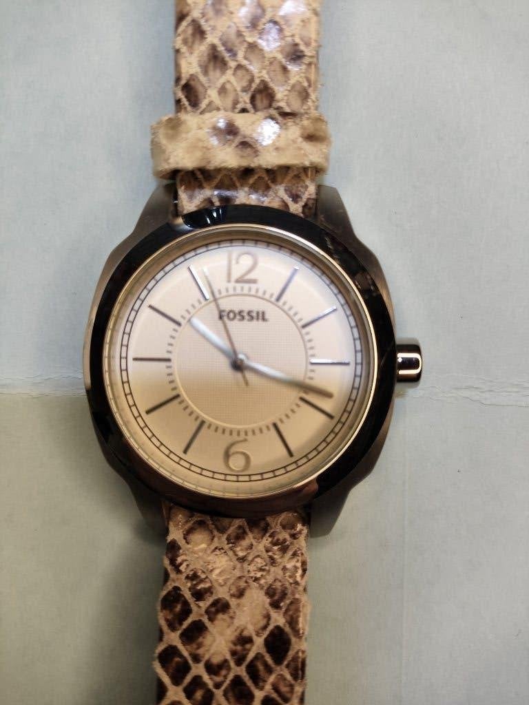 Defect Fossil horloge, Ophalen of Verzenden, Nieuw
