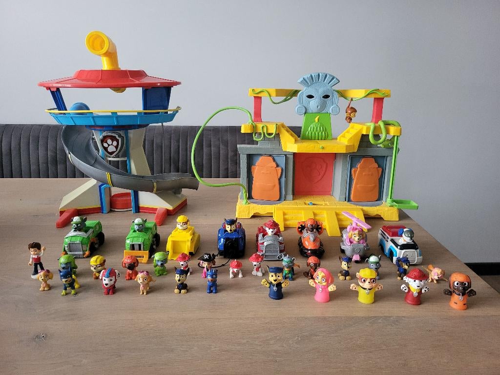 Paw patrol uitkijktoren, jungletoren, auto's en figuren, Kinderen en Baby's, Speelgoed | Speelgoedvoertuigen, Ophalen, Zo goed als nieuw