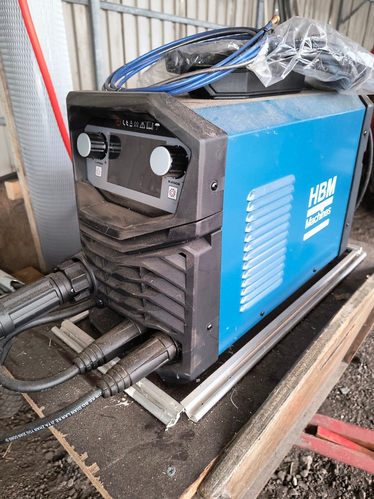 HBM Machines Lasapparaat met Argon-fles en toebehoren, Ophalen, Zo goed als nieuw, 150 tot 250 ampère, Co2