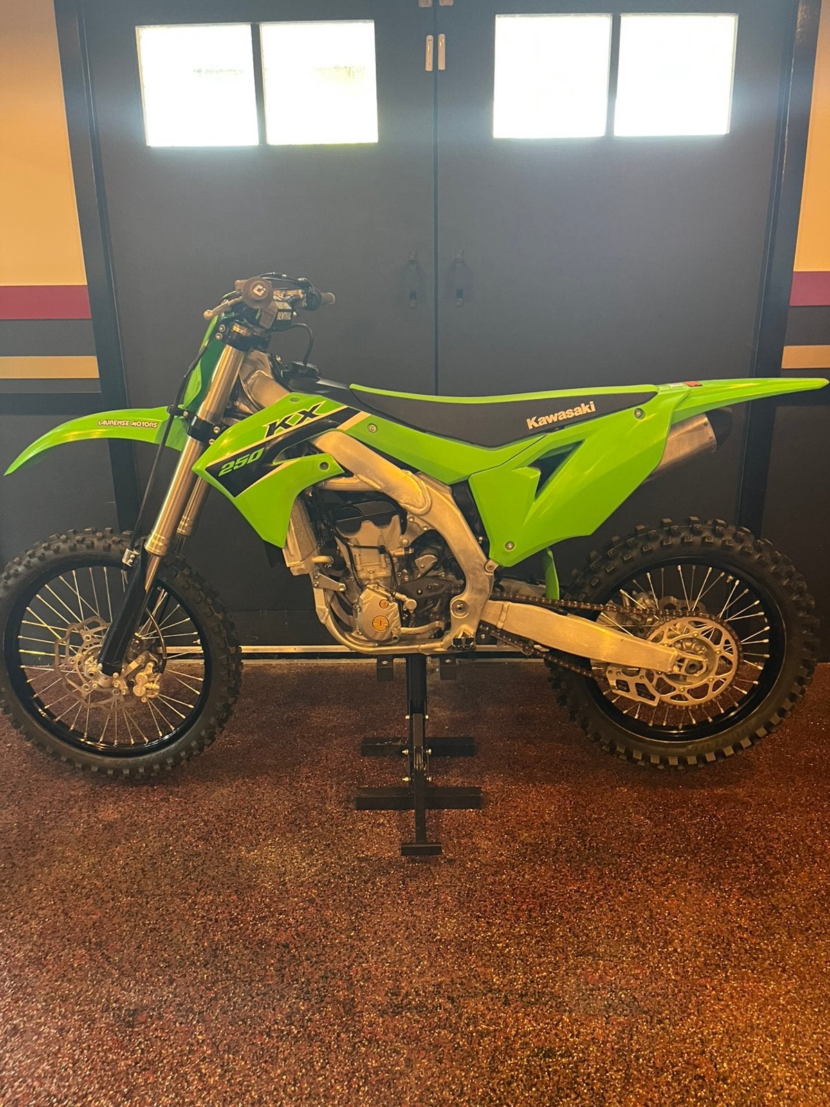 Kawasaki 250cc 4t 19.6 uur, Ophalen, Zo goed als nieuw, Overige merken