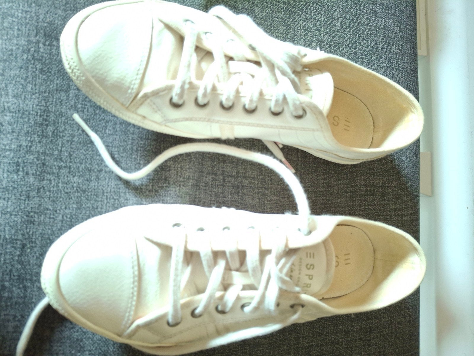 Esprit sneakers maat 40., Kleding | Dames, Schoenen, Wit, Ophalen of Verzenden, Esprit, Sneakers of Gympen