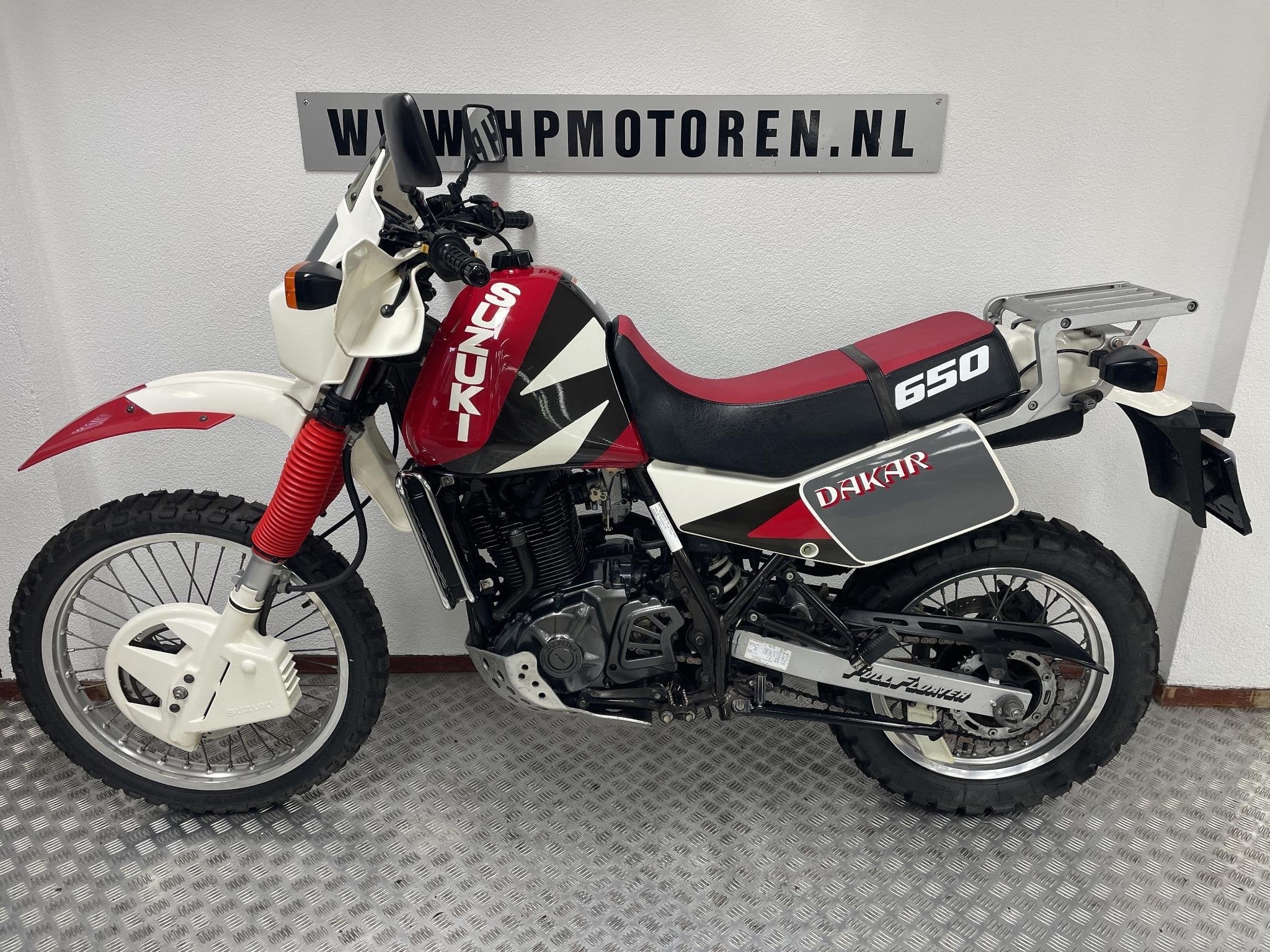 Suzuki DR 650 R S RS DAKAR LIMITED EDITION BOVAGGARANTIE, Bedrijf, 641 cc, Toermotor, Lange Dreef 12
4131 NH  Vianen, NL