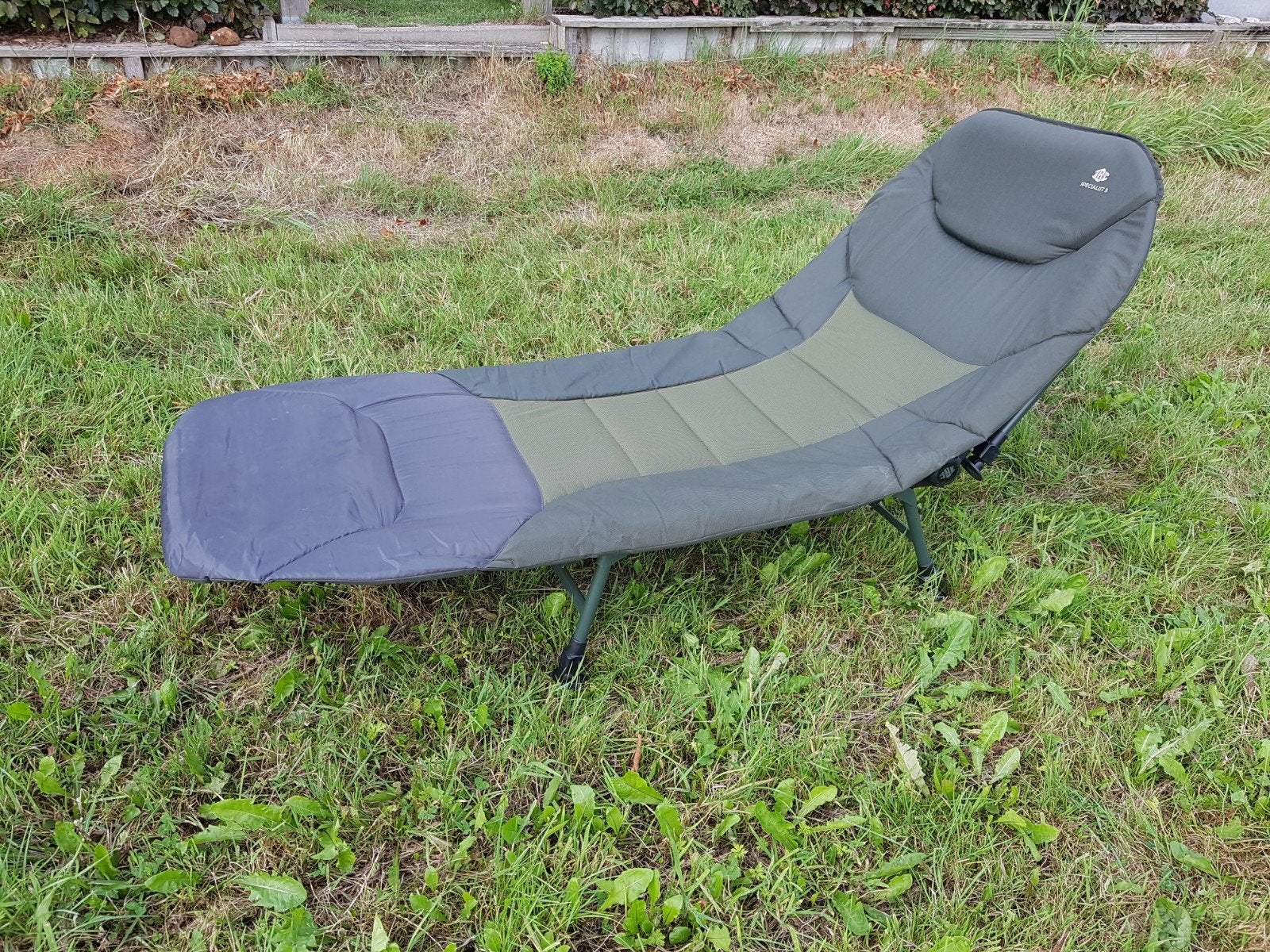 JRC Specialist 3 Leg Bedchair - Comfortabel en Compact, Ophalen, Zo goed als nieuw, Overige typen