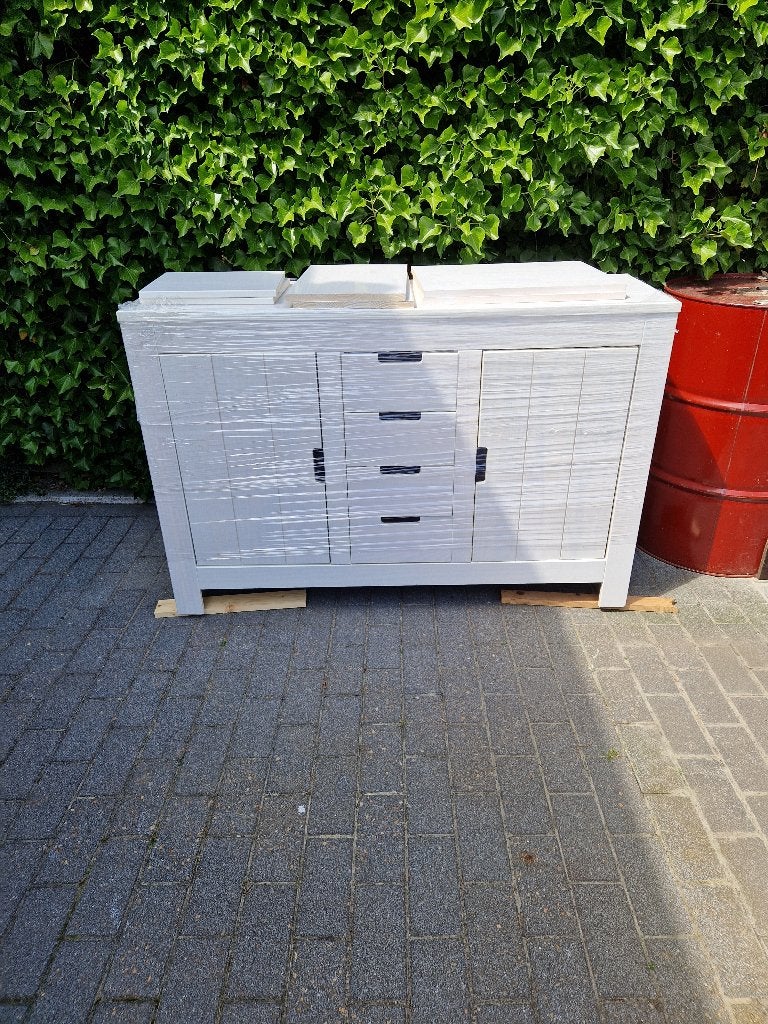 Buffetkast whitewash Grenen, Ophalen, Gebruikt, 100 tot 150 cm, Met lade(s)