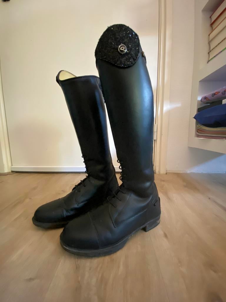 QHP romy rijlaarzen, Dieren en Toebehoren, Ophalen of Verzenden, Dressuur, Schoeisel