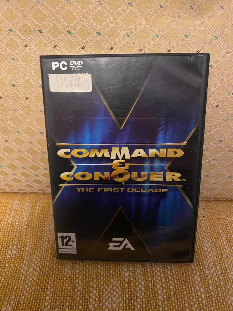 PC Game: Command & Conquer - The first decade (EA Games), 1 speler, Ophalen of Verzenden, Zo goed als nieuw, Strategie en Constructie