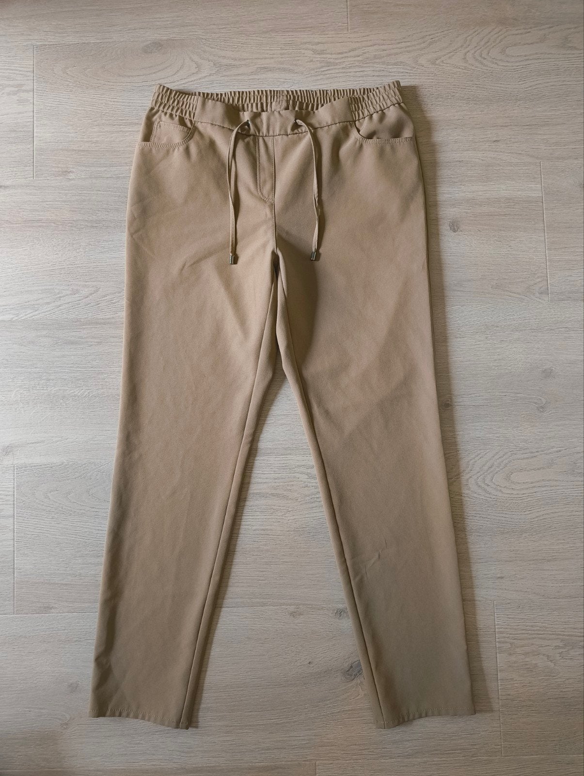 Frank Walder Brenda slim fit pantalon (44), Beige, Maat 42/44 (L), Ophalen of Verzenden, Zo goed als nieuw