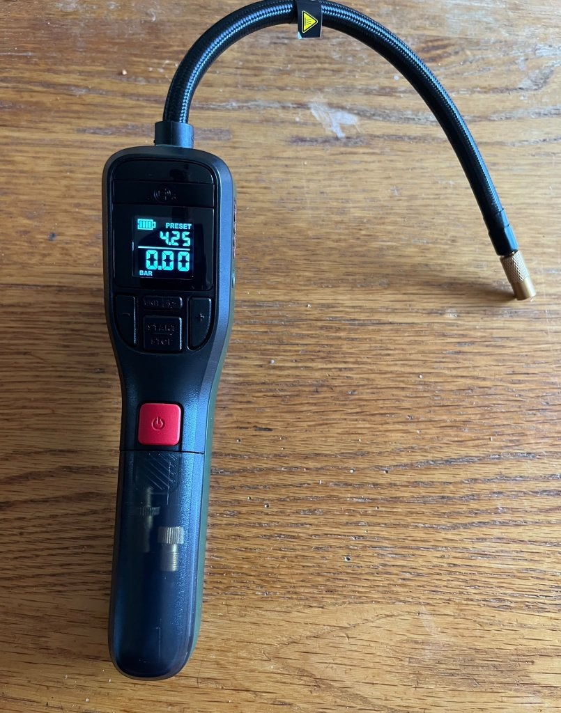 Bosch EasyPump Accu Compressor, Ophalen of Verzenden, Drukmeter, Zo goed als nieuw