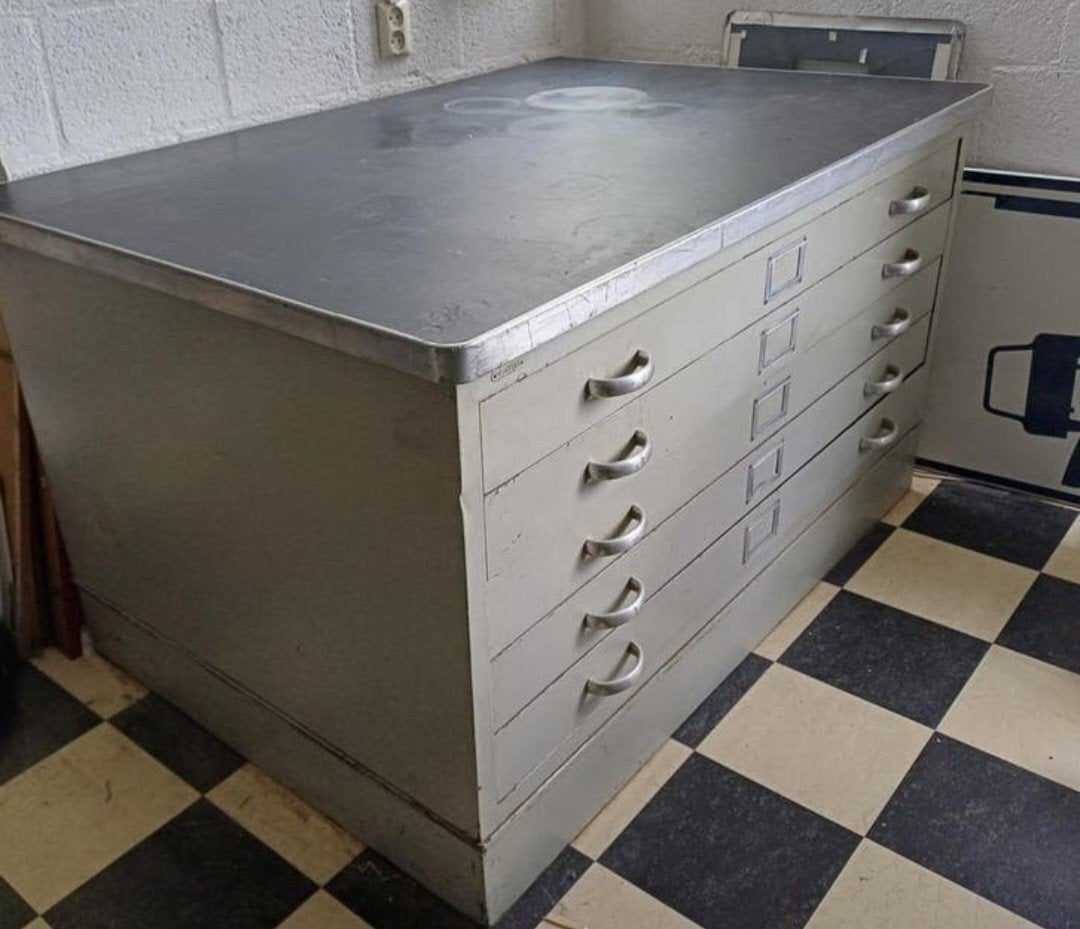 Gispen vintage A0 tekentafel met linoleum blad, Ophalen