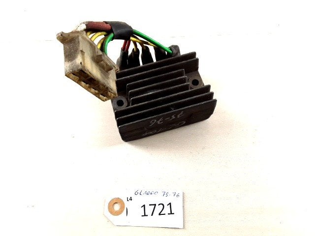 GL1000 1975 - 1976 Honda Spanningsregelaar D1-37674