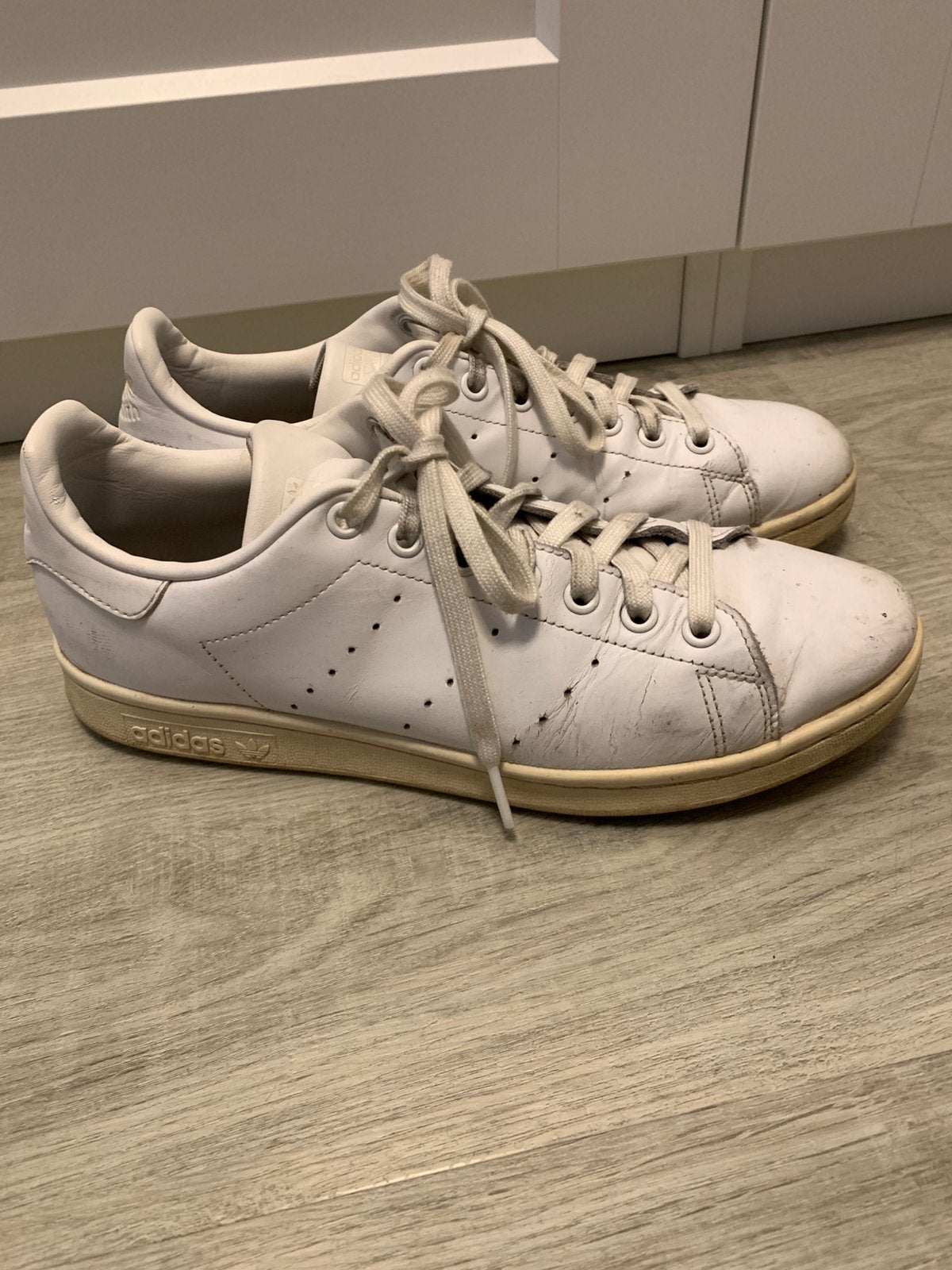 Gedragen Adidas Stan Smith sneakers maat UK 8/42, Kleding | Dames, Verzenden, Wit, Sneakers of Gympen, Gedragen