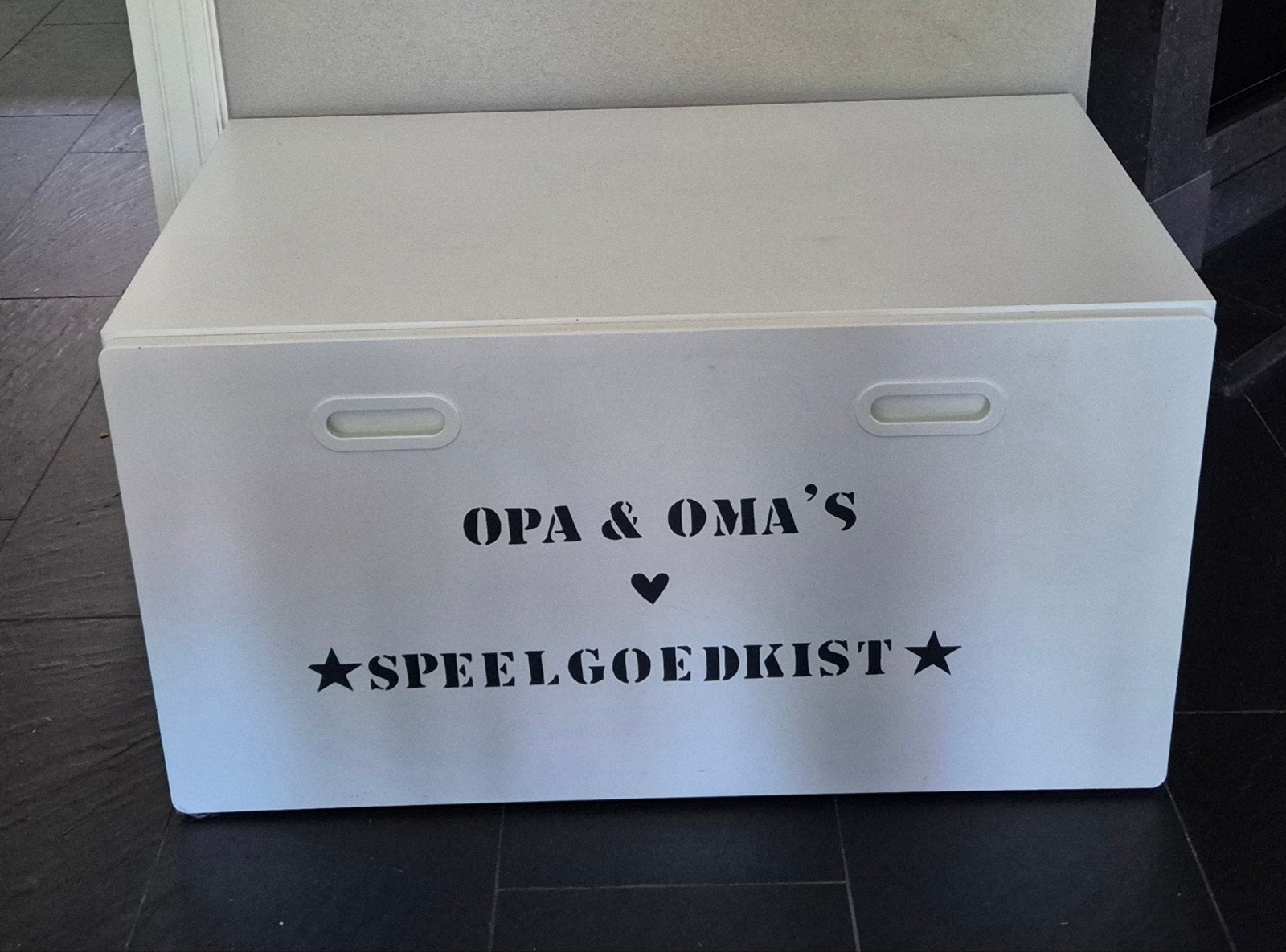 Ikea Speelgoedkist / Kinderbureautje - Zo goed als nieuw, Ophalen