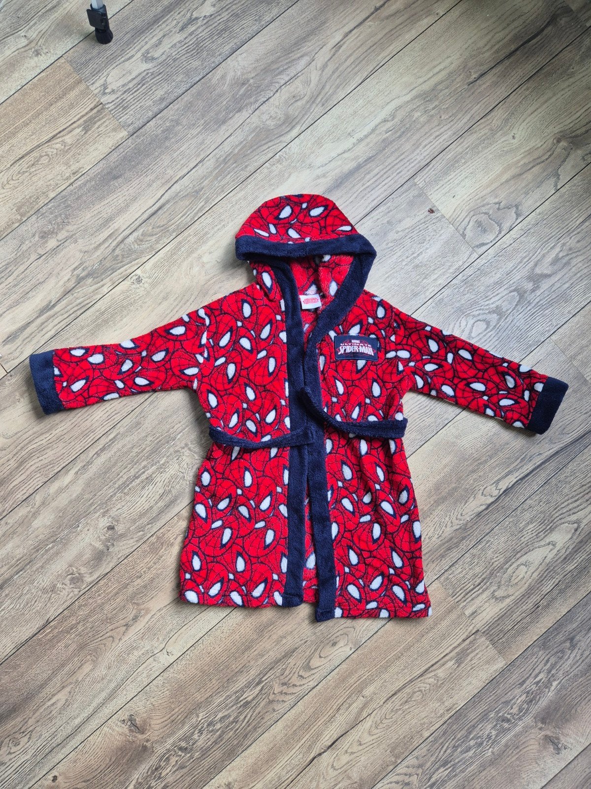 Spiderman Marvel badjasje met capuchon maat 110-122, Nacht- of Onderkleding, Gebruikt, Ophalen of Verzenden, Marvel
