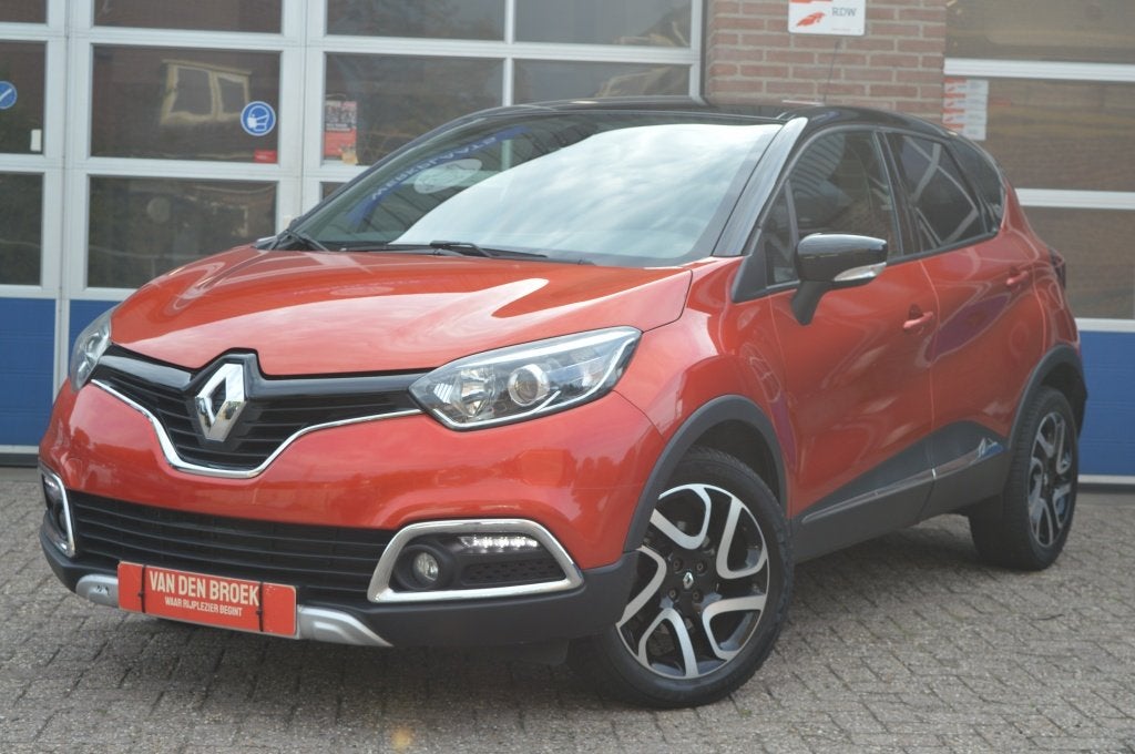 Renault Captur 1.2 TCe Xmod | AUT - NAVI - CAMERA (bj 2016), Auto's, Automaat, 4 cilinders, Automatische klimaatregeling, SUV of Terreinwagen