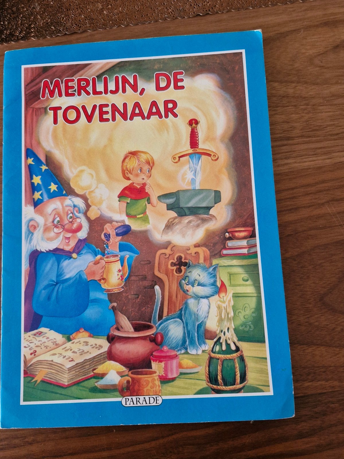 Merlijn, de Tovenaar - Mijn Mooiste Sprookjes, Ophalen of Verzenden, Gelezen, Onbekend