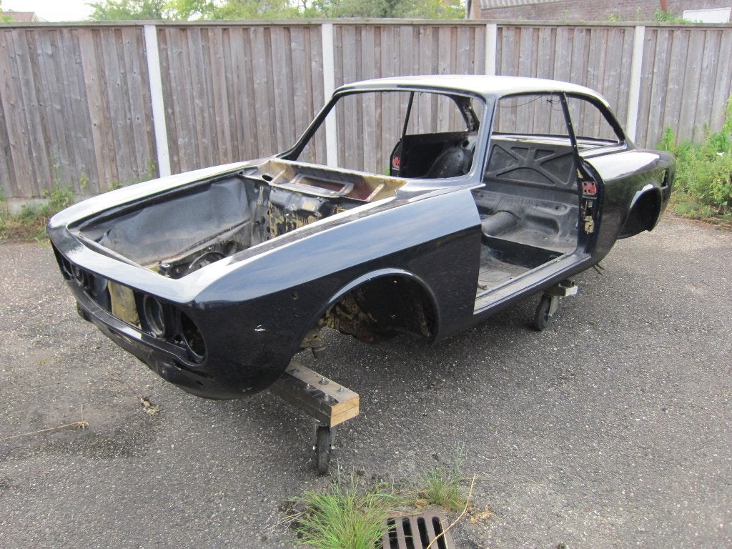 Carrosserie Alfa Romeo 2000 GTV (Bertone), Ophalen, Alfa Romeo