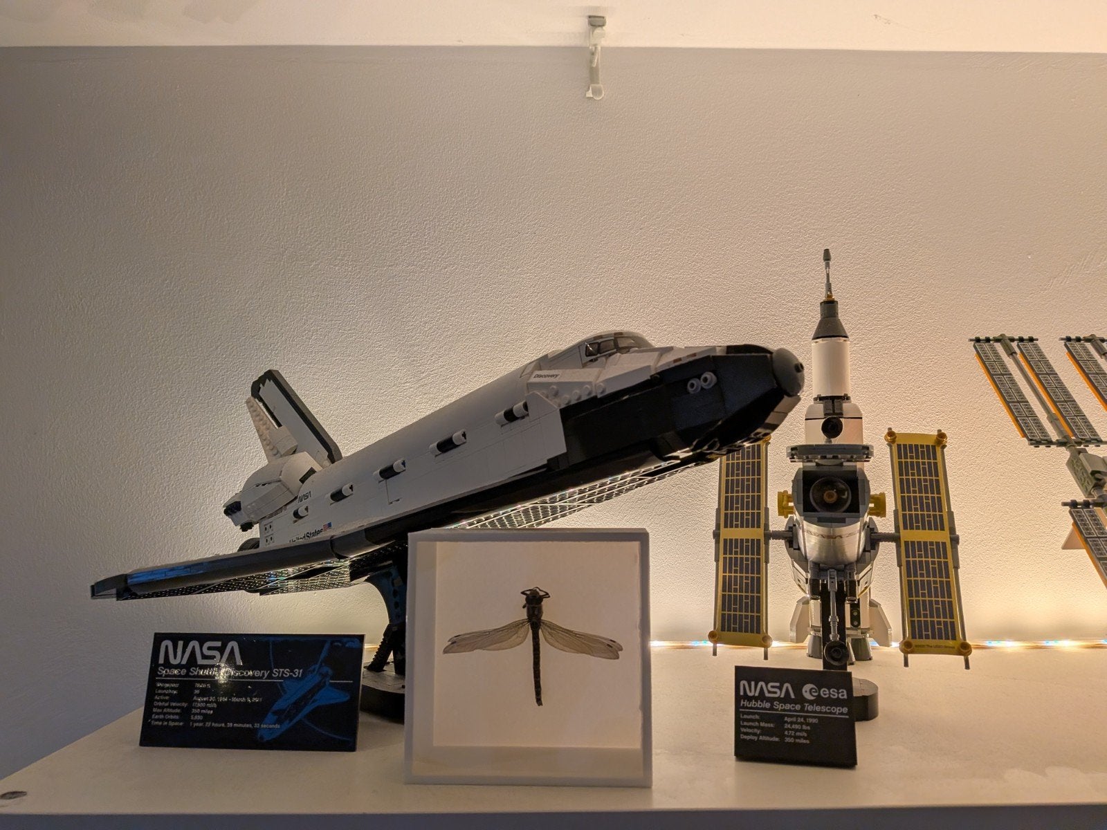 Lego NASA: Discovery, ISS, Saturn V, Apollo 11 Maanlander, Ophalen of Verzenden, Zo goed als nieuw