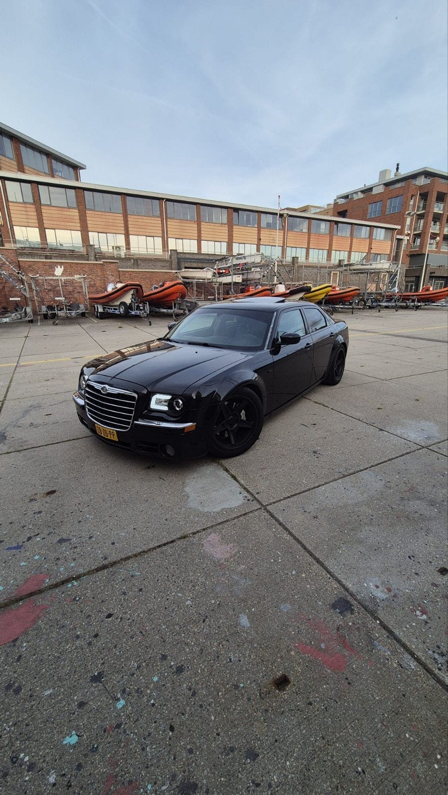 Chrysler 300C 6.1 I V8 Srt8 AUT 2007 Zwart, Auto's, Automaat, 431 pk, Particulier, Sedan