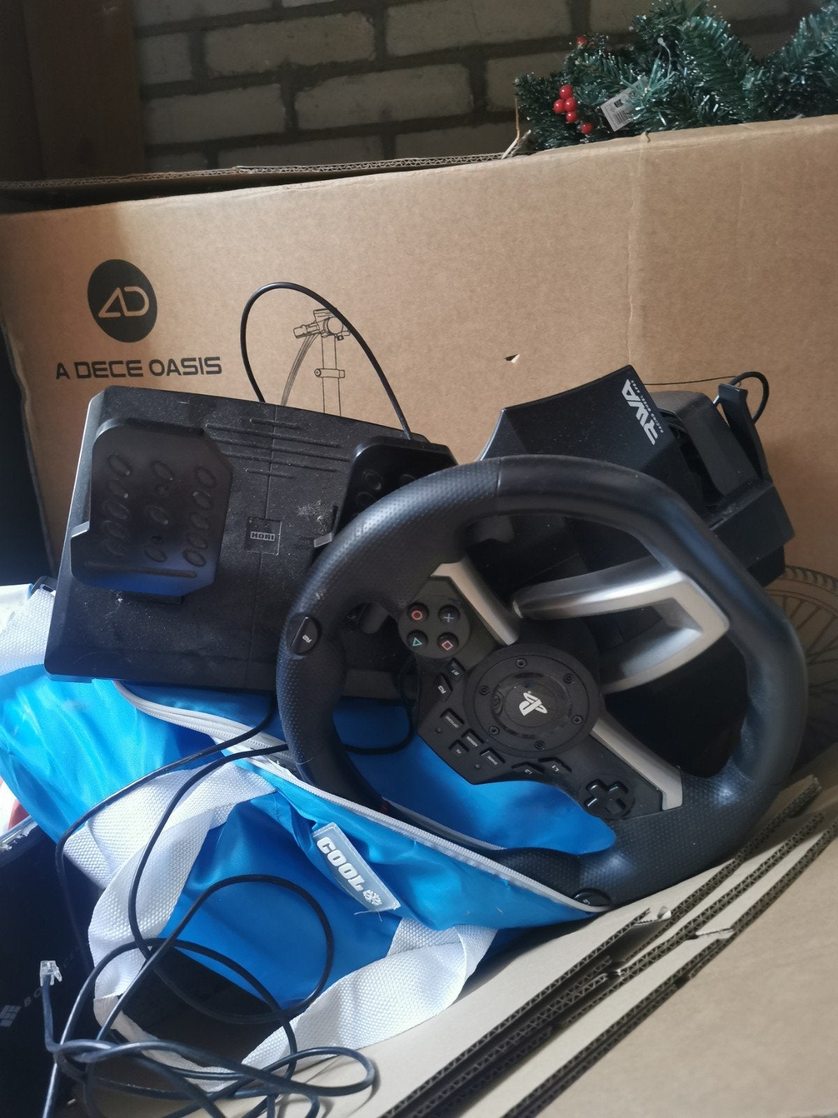 Hori RWA Racestuur en Pedalen voor PlayStation, Ophalen of Verzenden, Gebruikt, Stuur of Pedalen, PlayStation 4