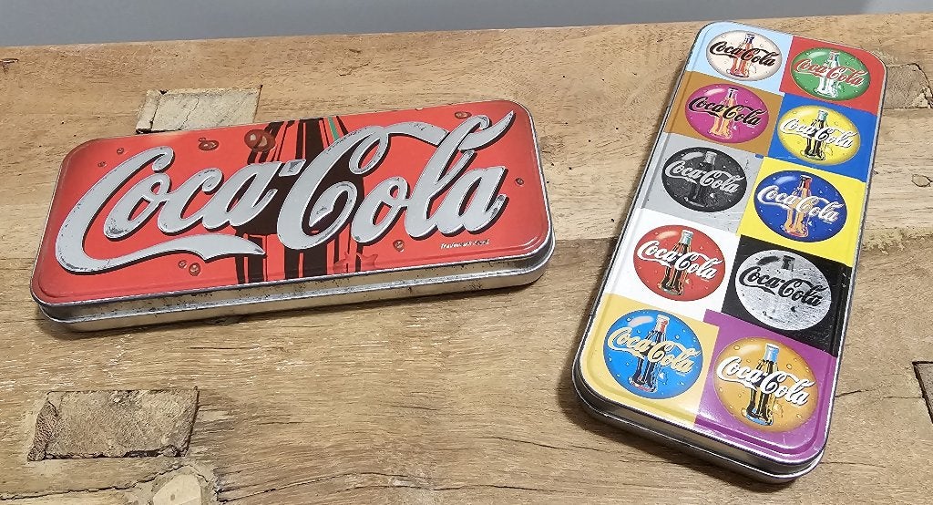 2 LEUKE "COCA COLA" PENNENBAKJES, Ophalen of Verzenden, Gebruikt