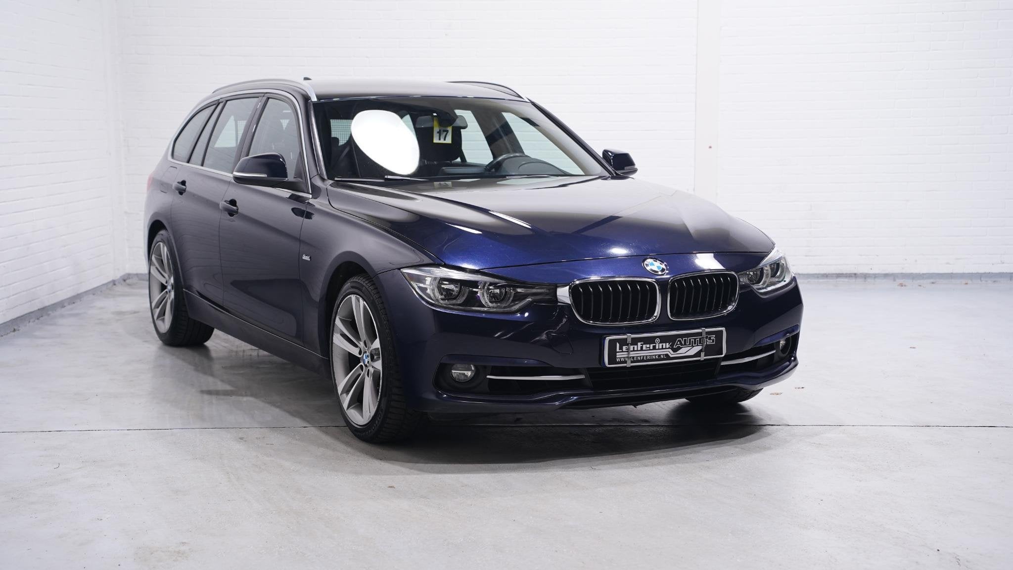 BMW 3-serie Touring 318i M Sport Edition NAP CLima Navi Led, Automaat, Gebruikt, Euro 6, Blauw