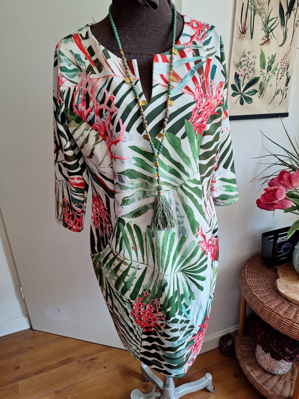 Prachtige jurk myrna by ned l xl kreukvrij stretch, Ophalen of Verzenden, Zo goed als nieuw, Overige kleuren, Onder de knie
