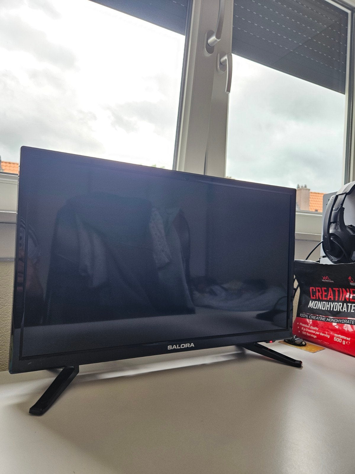 Salora TV met afstandsbediening - Zo goed als nieuw, Overige merken, 50 Hz, Ophalen of Verzenden, Zo goed als nieuw