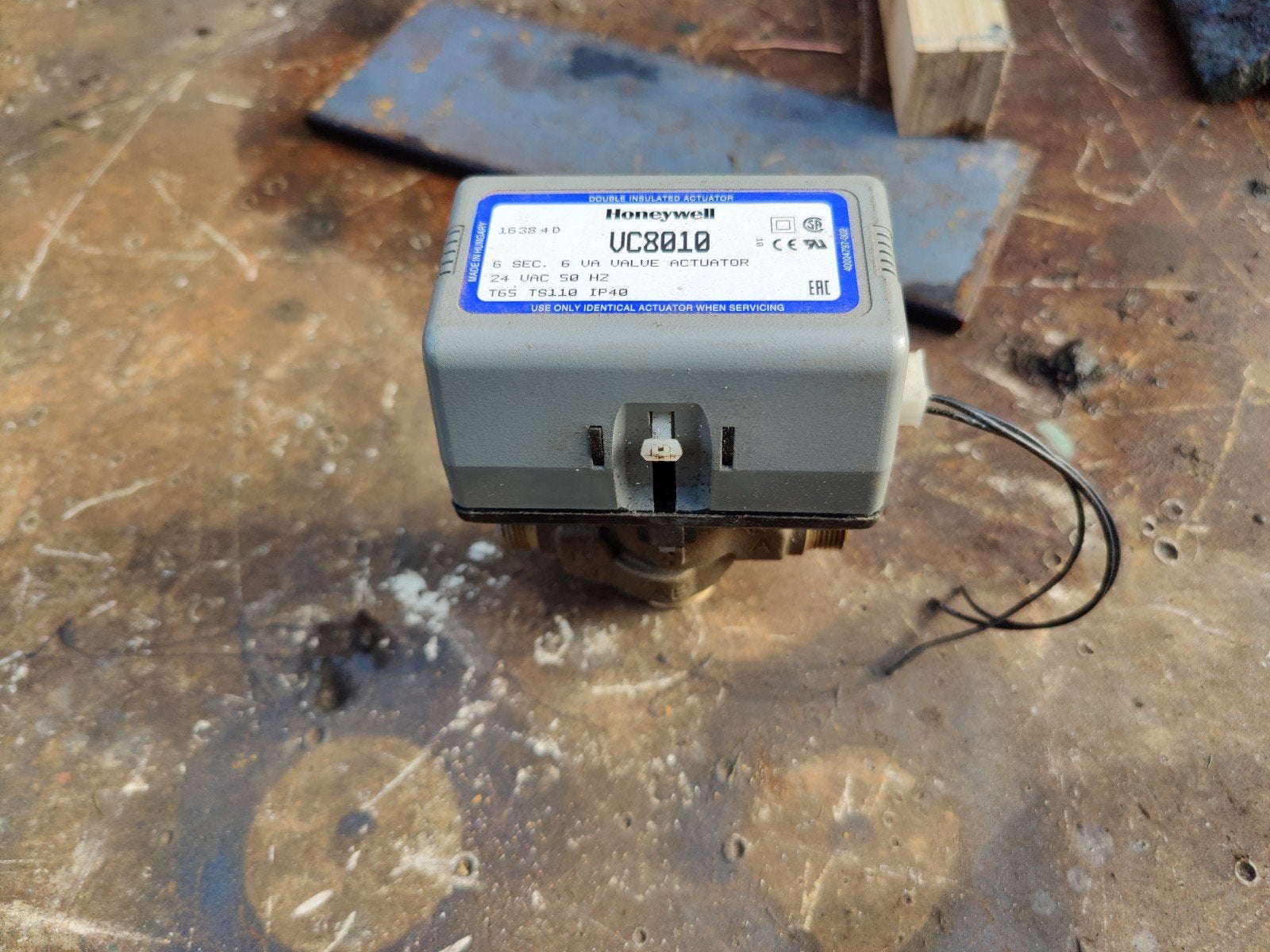 Honeywell VC8010 Klep actuator met messing klep, Ophalen of Verzenden, Gebruikt, Overige typen