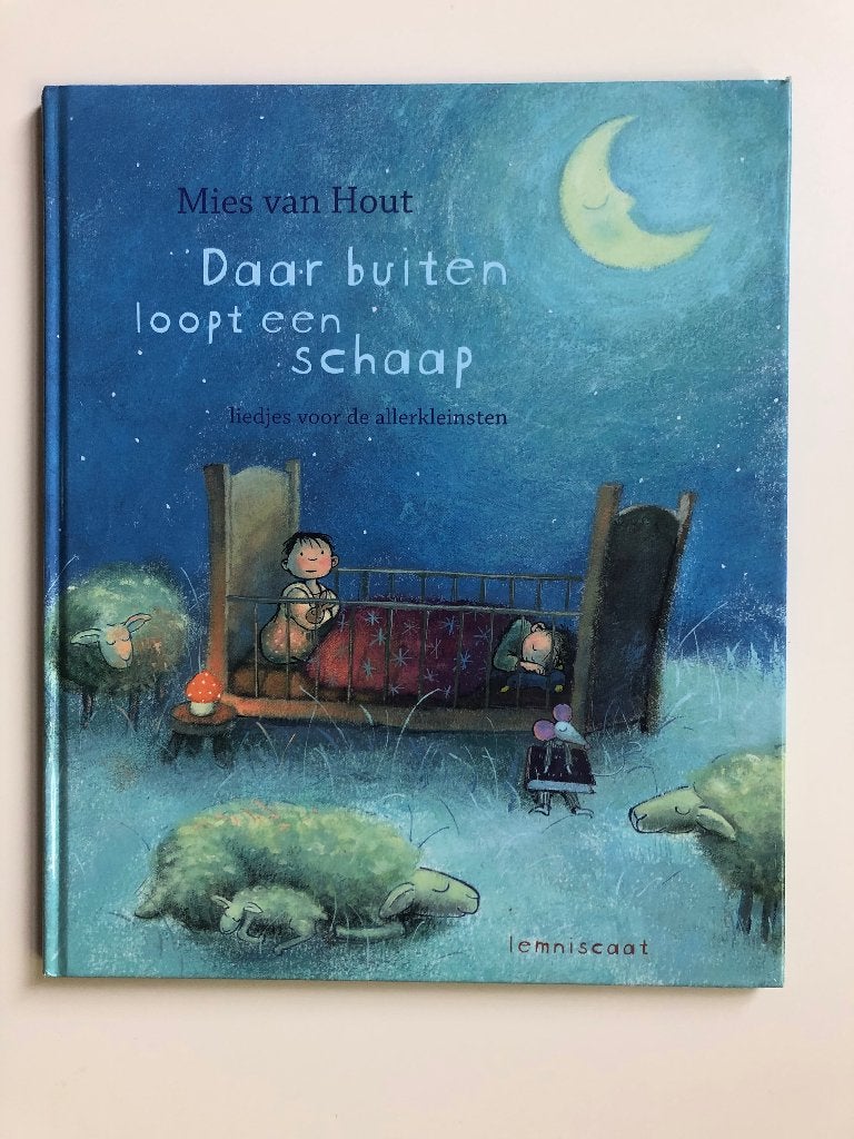 Daar buiten loopt een schaap - Mies van Hout, Ophalen of Verzenden, Zo goed als nieuw, Mies van Hout, Fictie algemeen