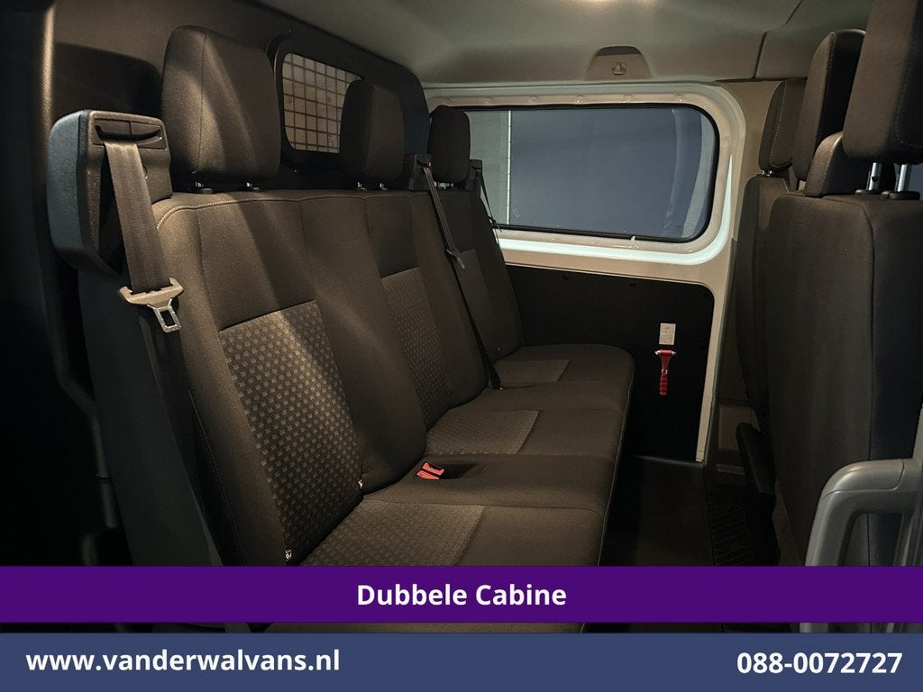 Ford Transit Custom 2.0 TDCI 131pk L2H1 Dubbele Cabine Euro6, Auto's, Stof, Gebruikt, 4 cilinders, 2800 kg
