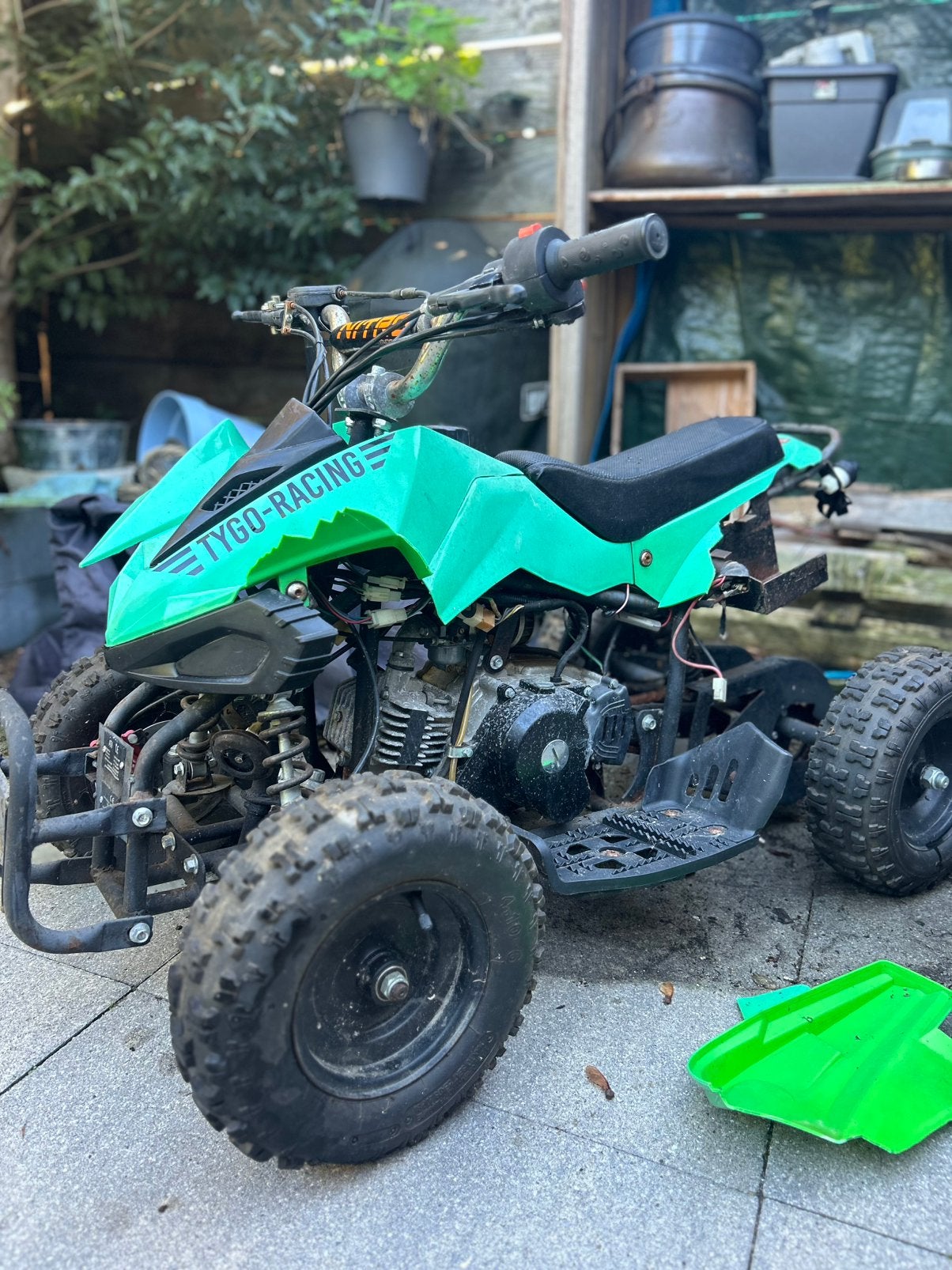 Quad voor kinderen, Fietsen en Brommers, Ophalen, Gebruikt, Schijfrem, Overige typen