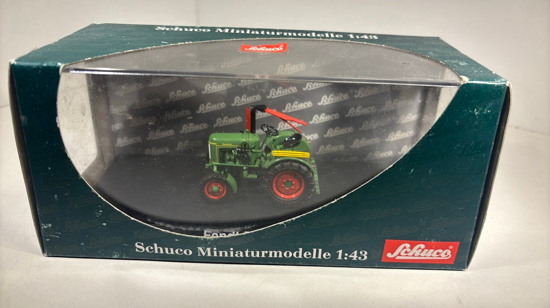 Fendt dieselross schuco 1.43, Auto, Ophalen of Verzenden, Schuco, A