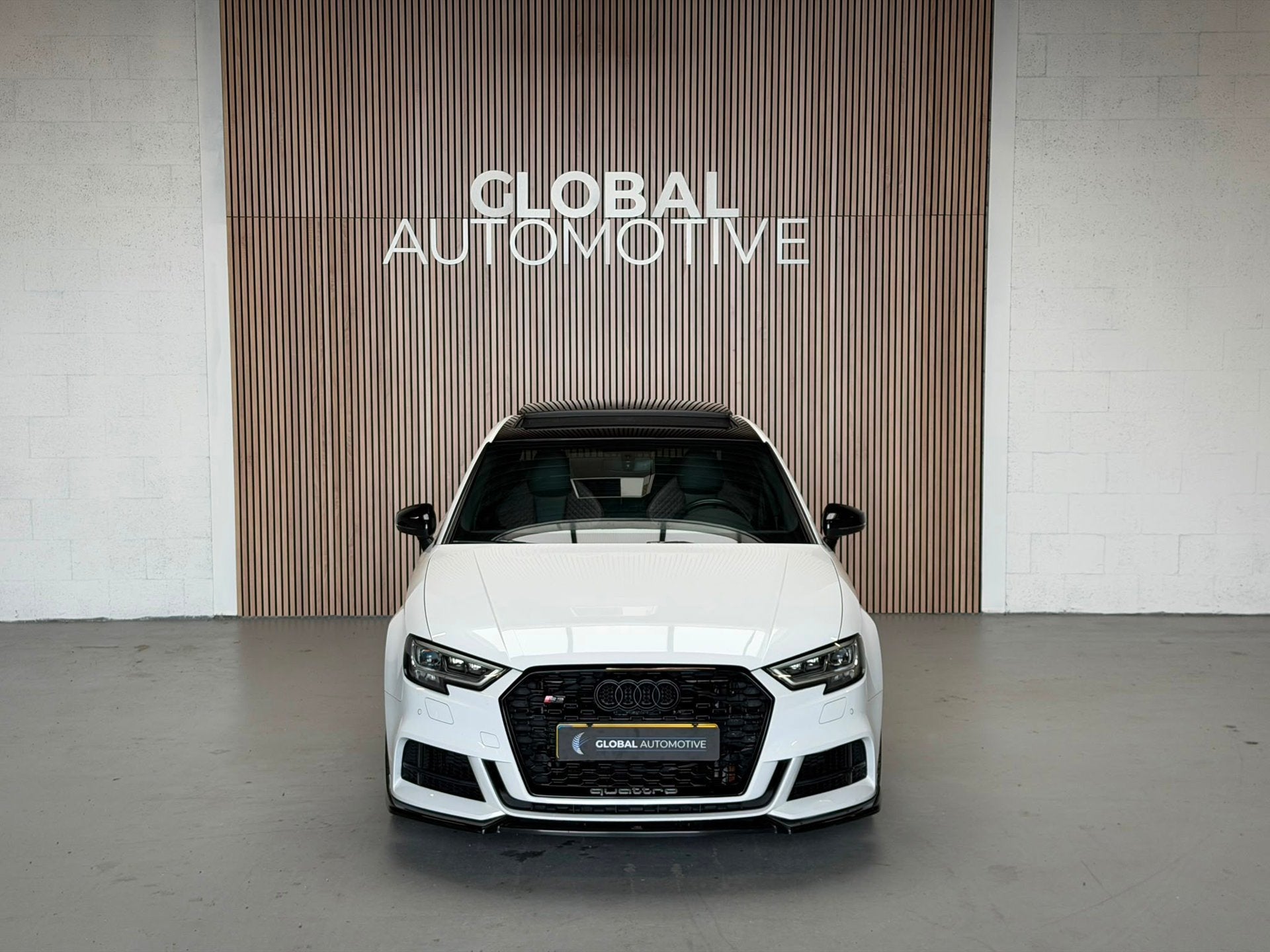 Audi A3 Limousine 2.0 TFSI S3 quattro Pro Line Plus - RS STO, Auto's, Automaat, 15 km/l, Gebruikt, 4 cilinders