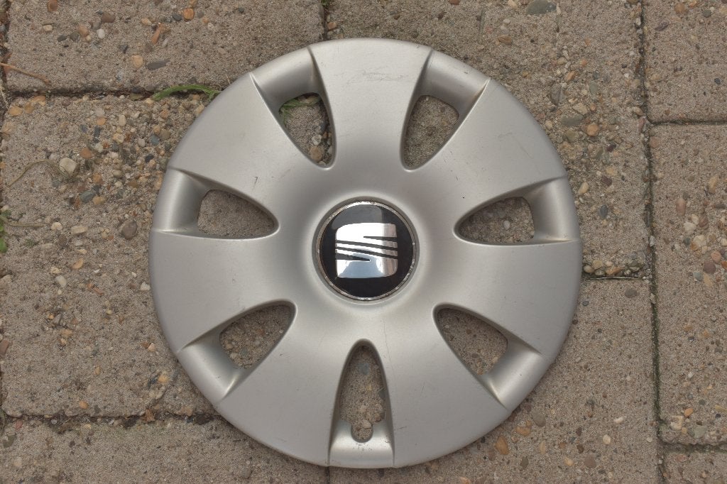 1 losse originele wieldop Seat Ibiza 14 inch (Model 4), Auto diversen, Wieldoppen, Ophalen of Verzenden, Gebruikt