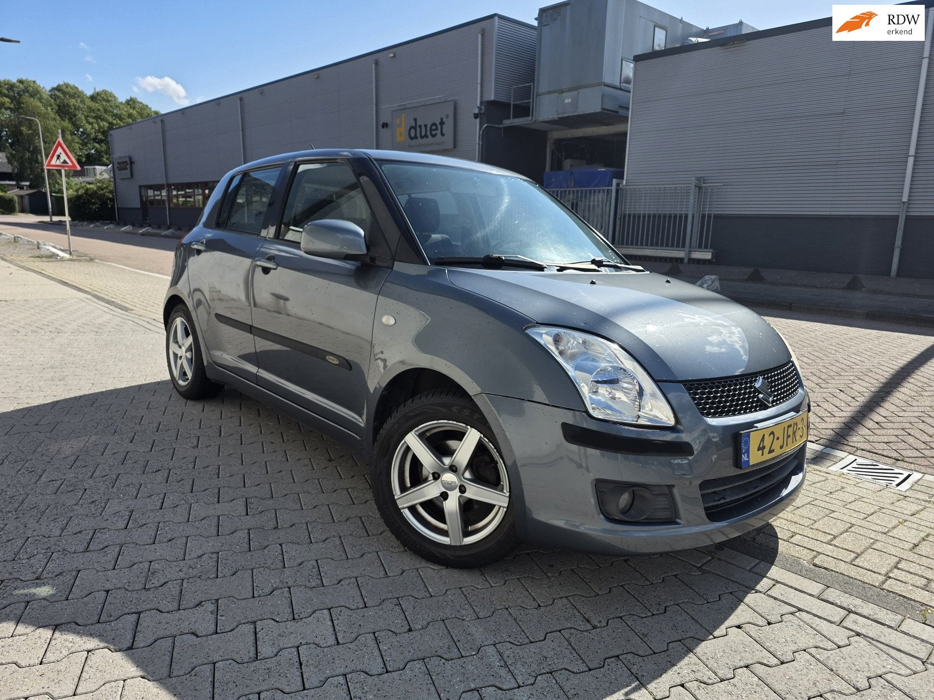 Suzuki Swift 1.3 Shogun Airco 5 DR Volledig onderhouden, Voorwielaandrijving, Dealer onderhouden, 40 €/maand, 400 kg