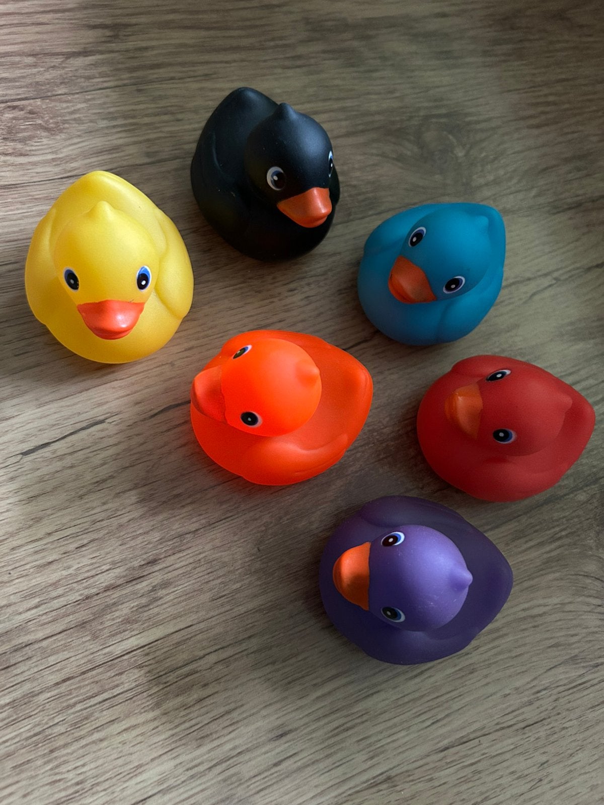 6 kleine eendjes, Ophalen of Verzenden, Zo goed als nieuw, Badeend, Waterfunctie