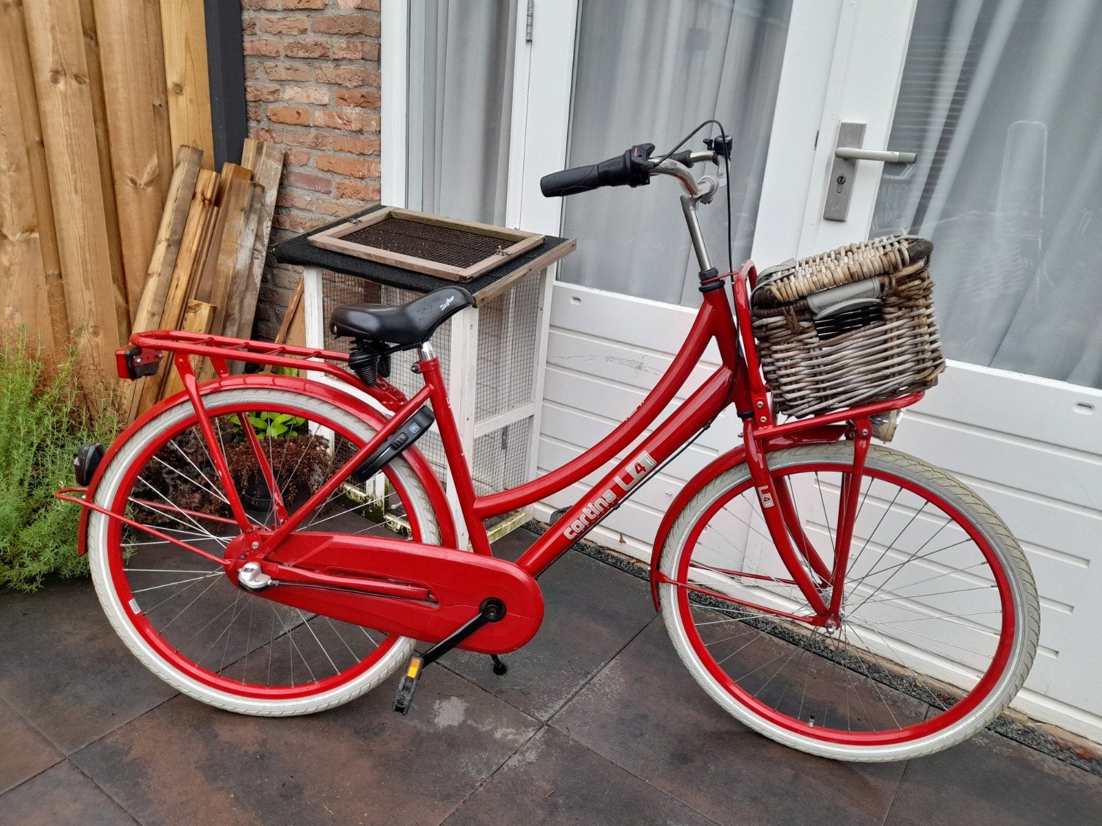 Cortina U4 26 inch meiden fiets ( slot+ licht ), Ophalen, 26 inch of meer, Cortina U4, Versnellingen