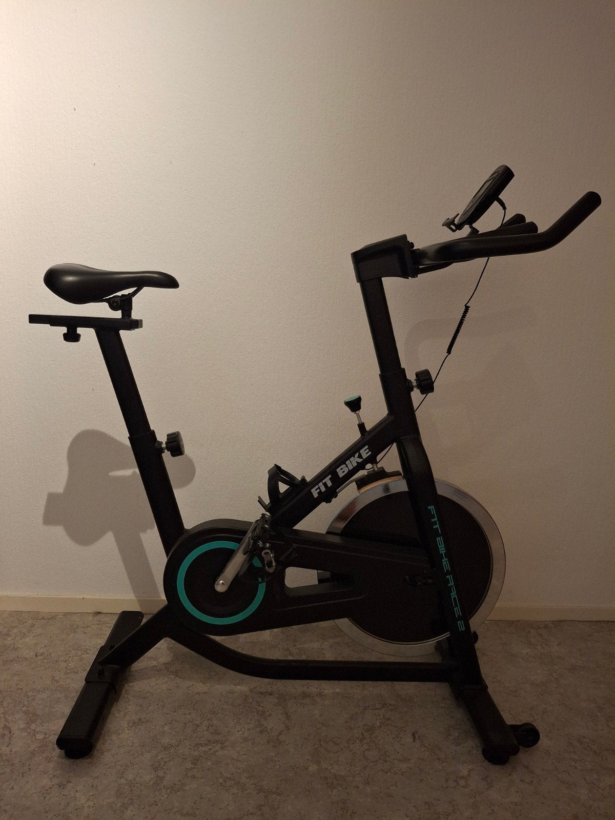 Hometrainer, Ophalen, Zo goed als nieuw, Hometrainer
