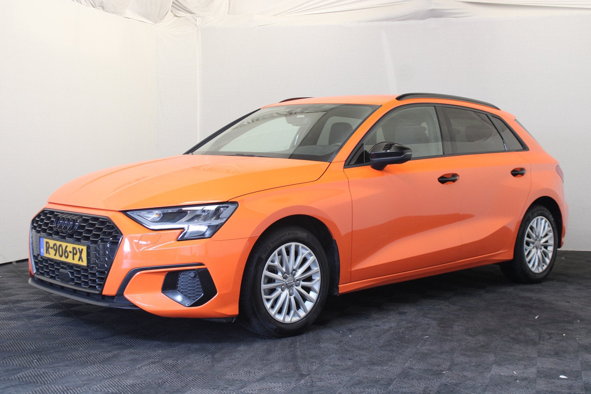 Audi A3 Sportback 30 TFSI edition one |Stoelverw.|ACC|Navi|, Auto's, Voorwielaandrijving, Gebruikt, Overige kleuren, Bedrijf
