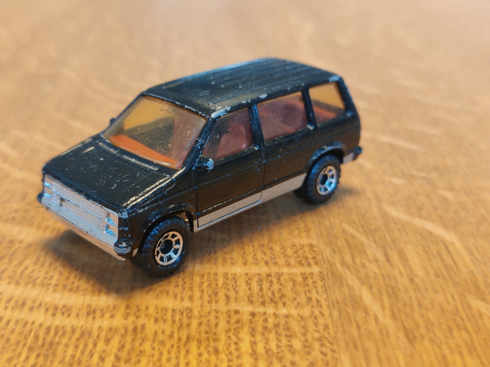 Matchbox Dodge Caravan ZWART, Ophalen of Verzenden, Zo goed als nieuw, Auto