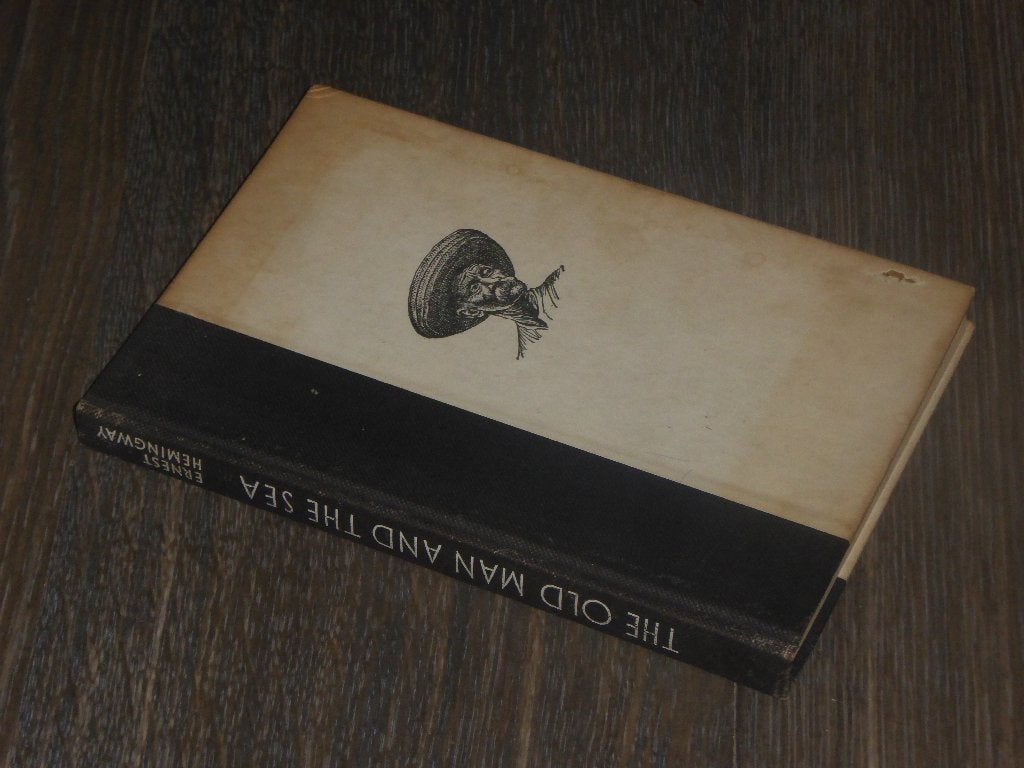 ERNEST HEMINGWAY - The OLD MAN and the SEA, Gelezen, ERNEST HEMINGWAY, Ophalen of Verzenden, Fictie