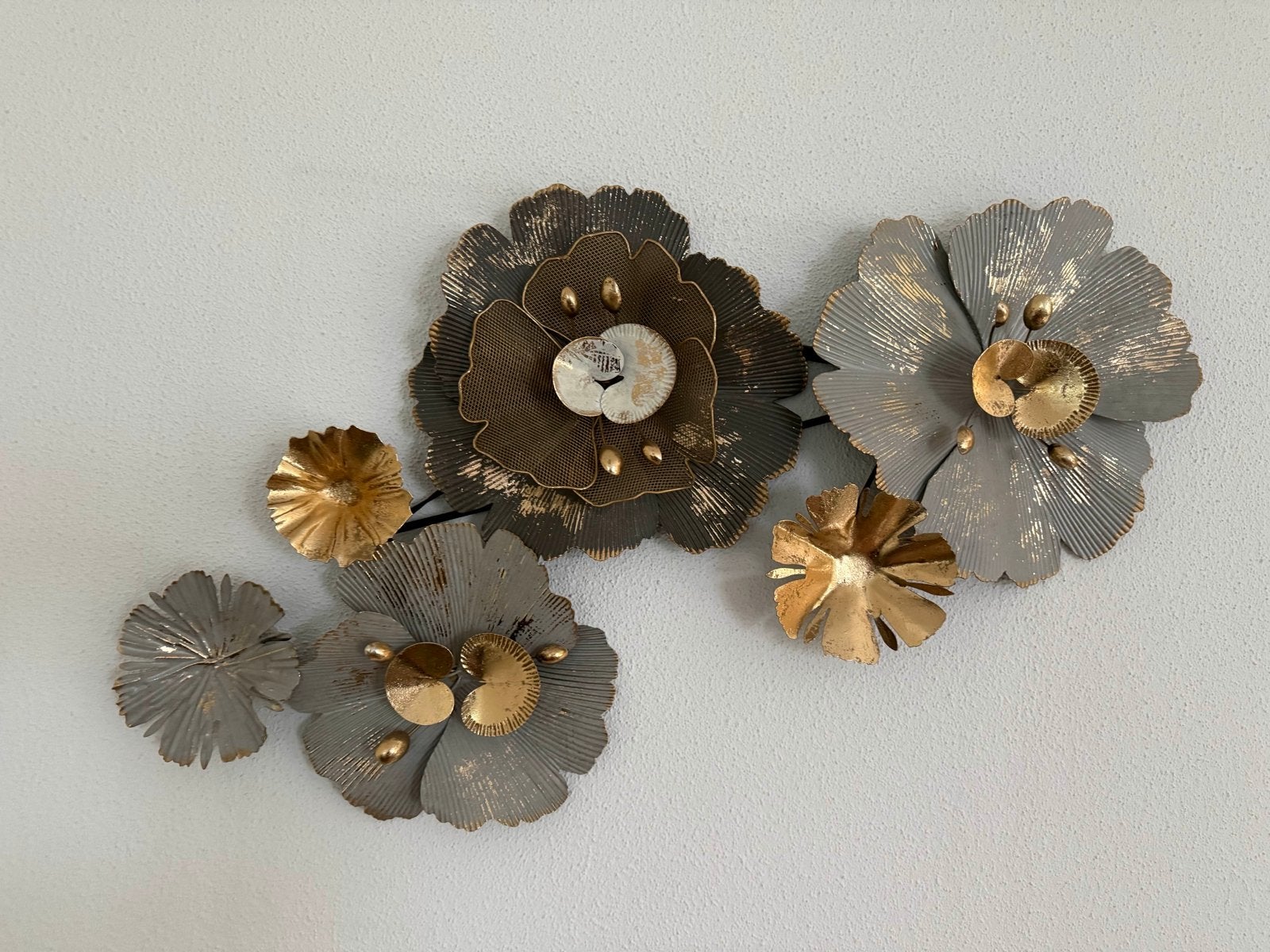 Metalen Wanddecoratie Bloemen - Grijs/Goud, Ophalen, Metaal, Meerkleurig, Decoratieobject
