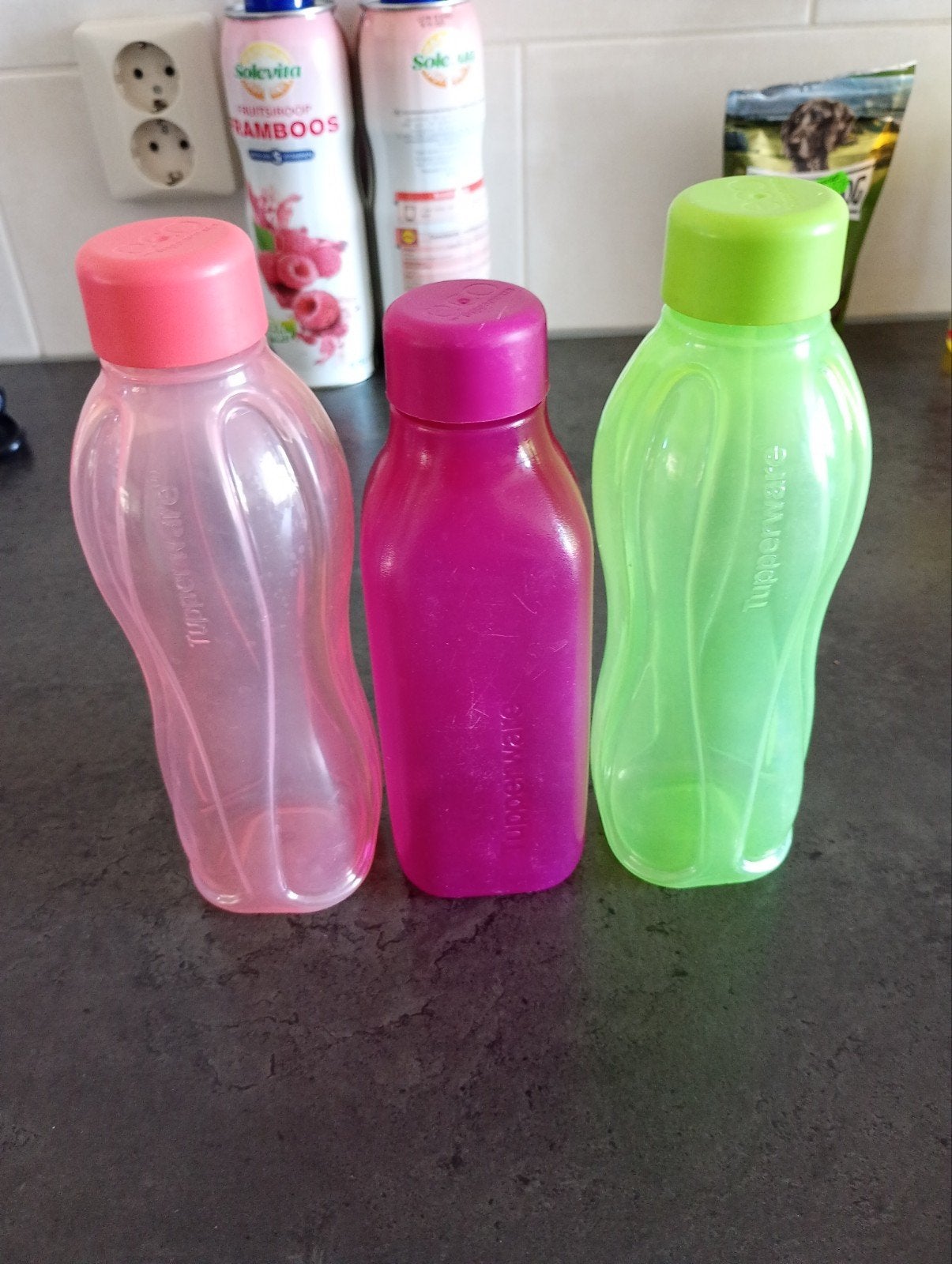 Tupperware flessen drinkfles waterfles, Huis en Inrichting, Keuken | Tupperware, Ophalen, Gebruikt, Overige typen