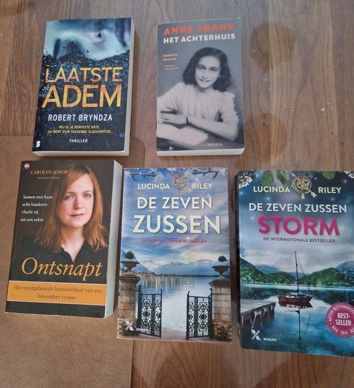 Boekenpakket: Thriller, Biografieën & De Zeven Zussen, Boeken, Ophalen, Gelezen, Diverse auteurs, Nederland