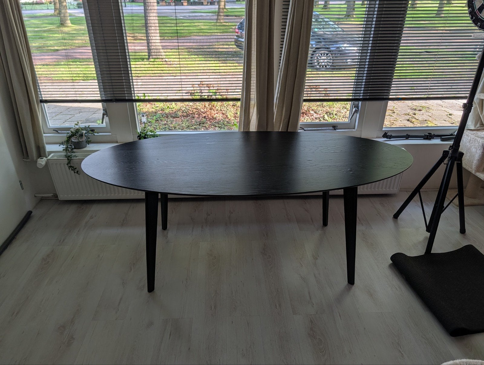 Zwarte eettafel 200x60cm, Ophalen, Gebruikt, 50 tot 100 cm, Ovaal