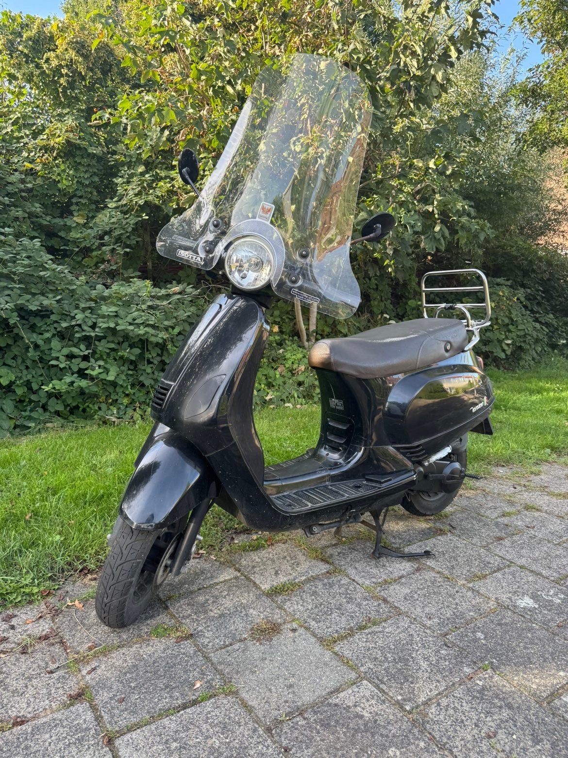 Nette riva, Ophalen of Verzenden, Zo goed als nieuw, Benzine, Overige merken
