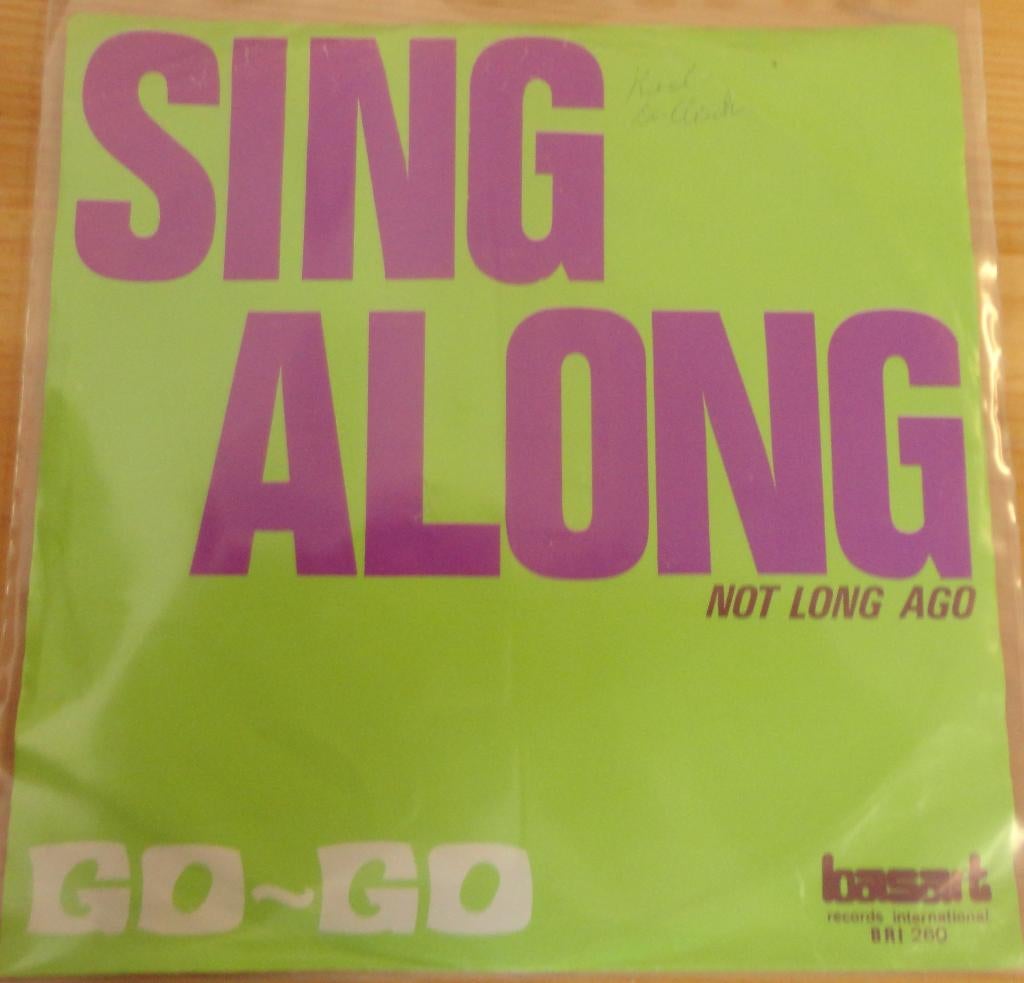 Go Go> Sing along, Gebruikt, 7 inch, Single, Ophalen of Verzenden