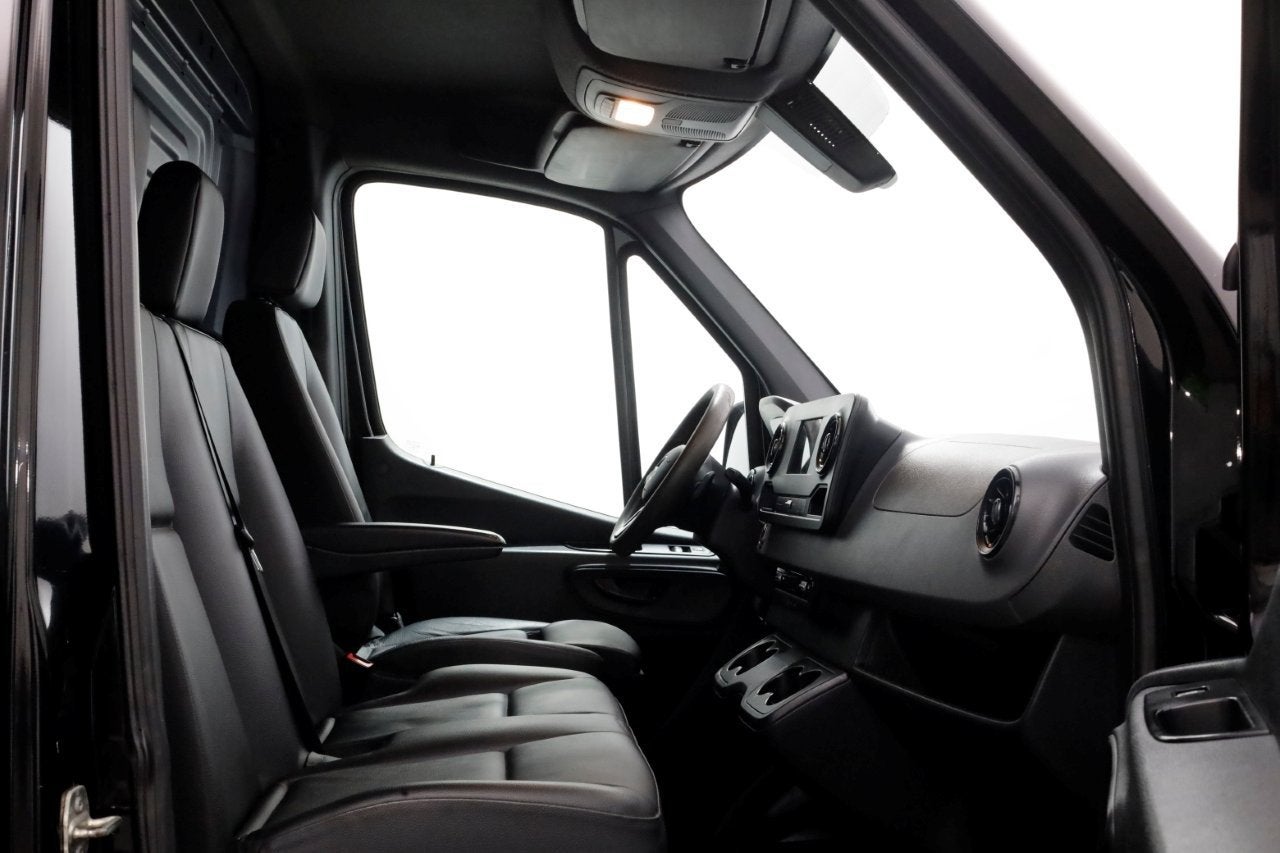 Mercedes-Benz Sprinter 314 CDI 143pk RWD 7G Automaat L3H2 Ma, Auto's, Automaat, Gebruikt, Euro 6, Zwart