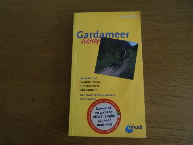 Gardameer ; anwb actief reisgids, Europa, Ophalen of Verzenden, Zo goed als nieuw, Reisgids of -boek