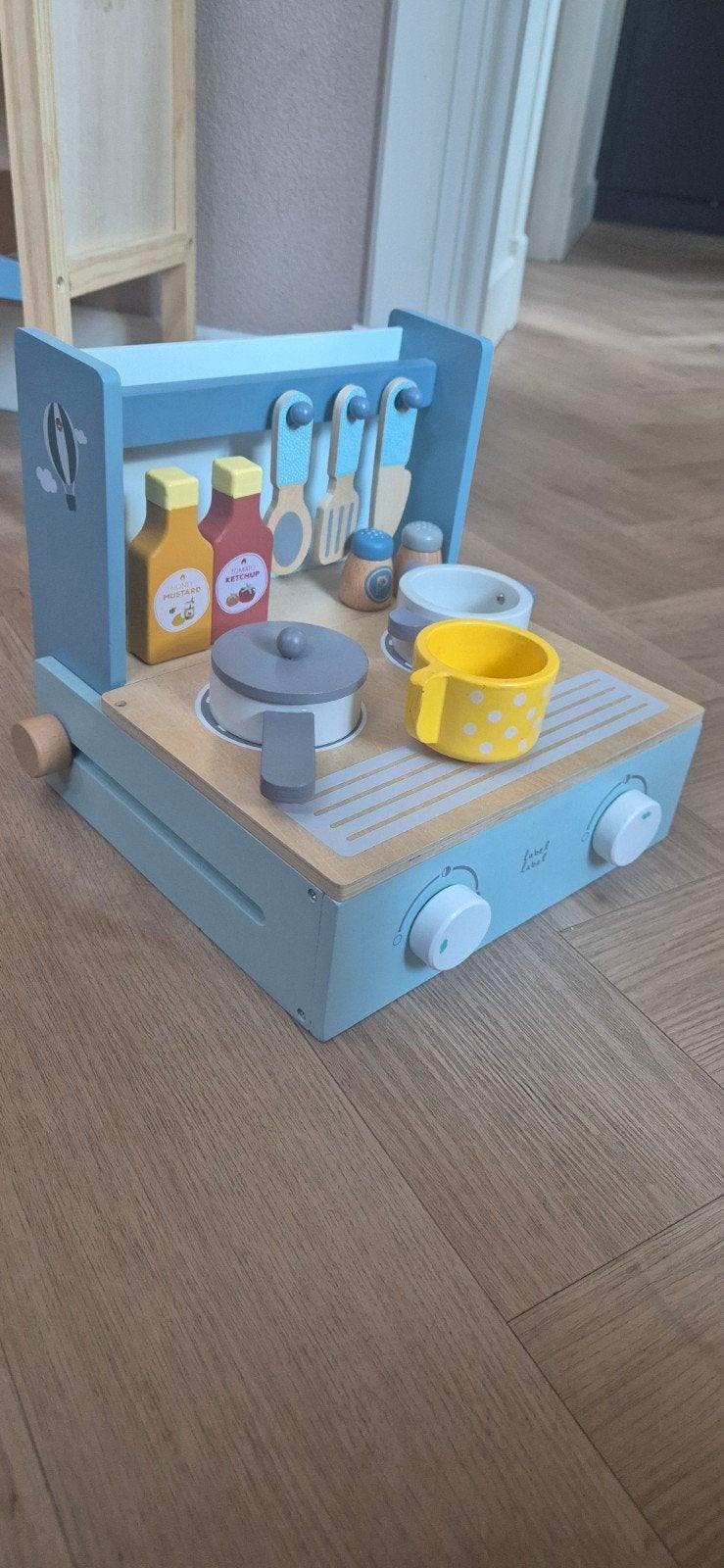 Houten Speelkeuken met Accessoires - Label Label, Ophalen, Zo goed als nieuw, Hout, Speelkeuken